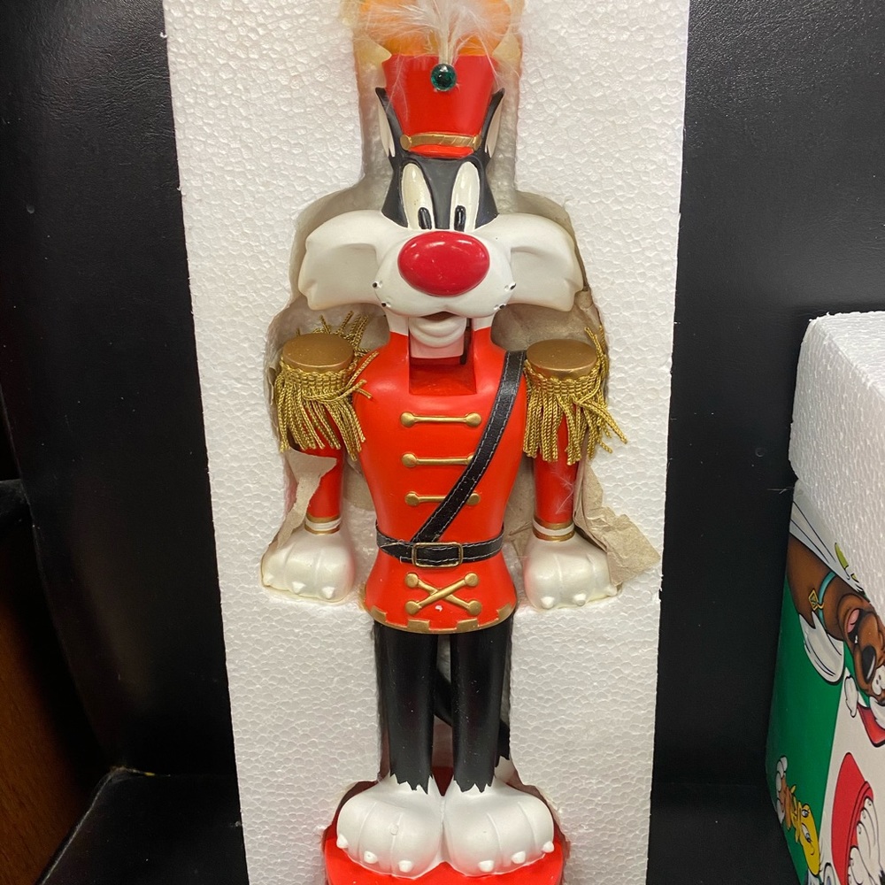 Sylvester and Tweety nutcracker!